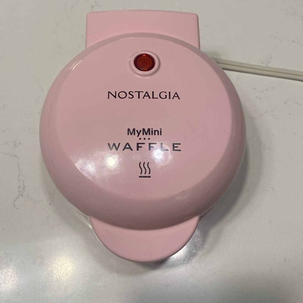 Mini Waffle Maker NWOT